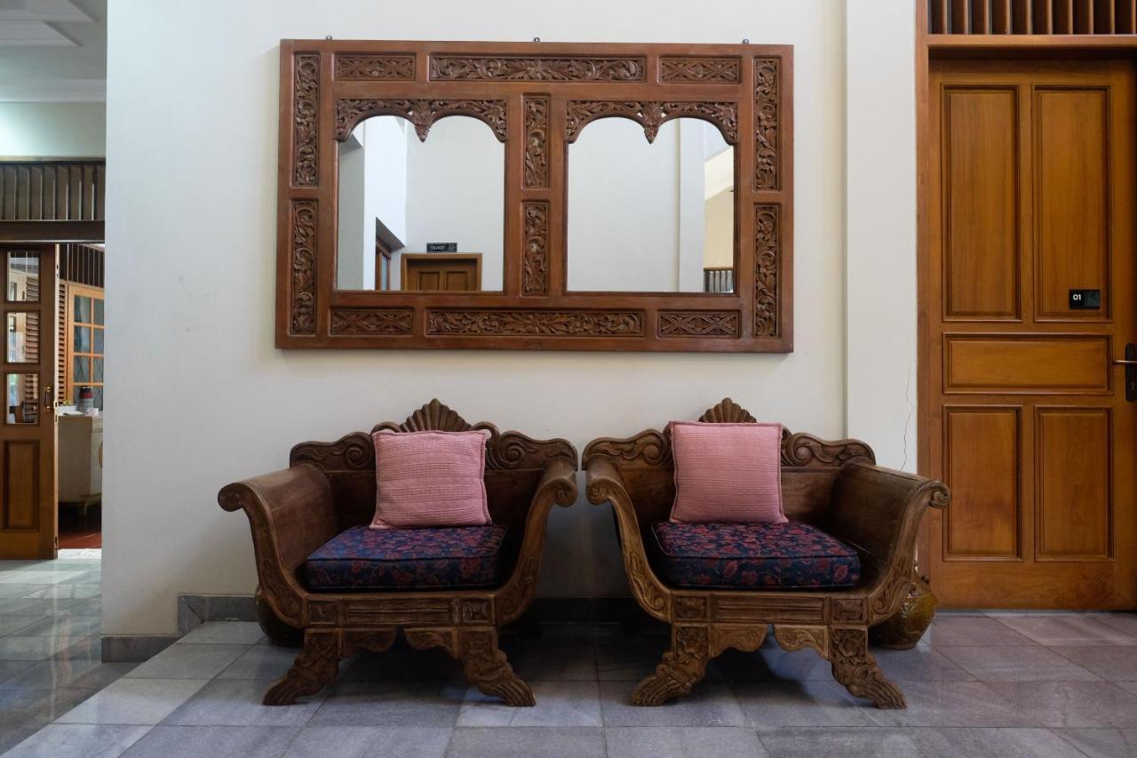 Sareh Villa By The Lavana Semarang Exterior foto